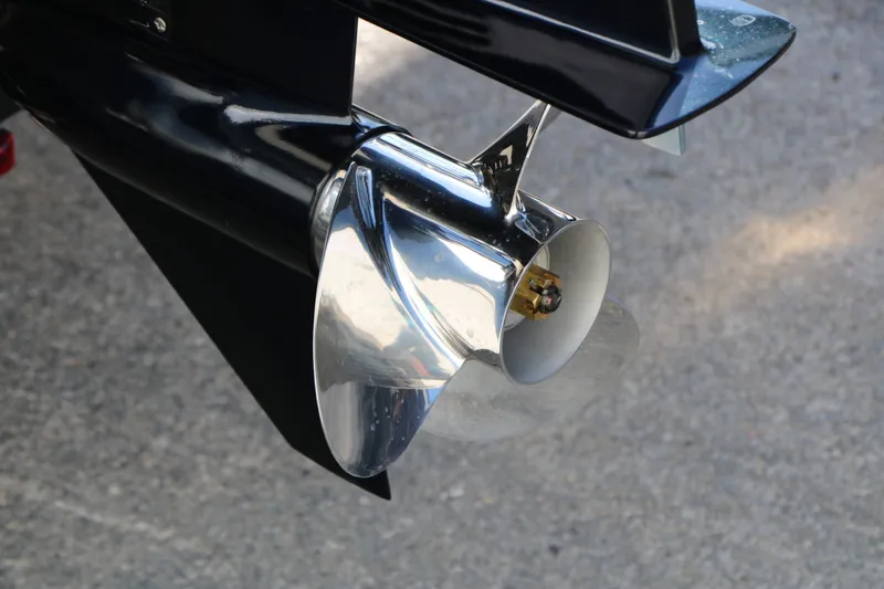 Slide: The Image of Sylvan Mirage 820 Party Fish Tri-Toon 2026 - 23