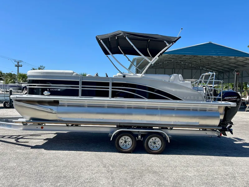 The Image of Harris Sunliner 210 2025 - 0