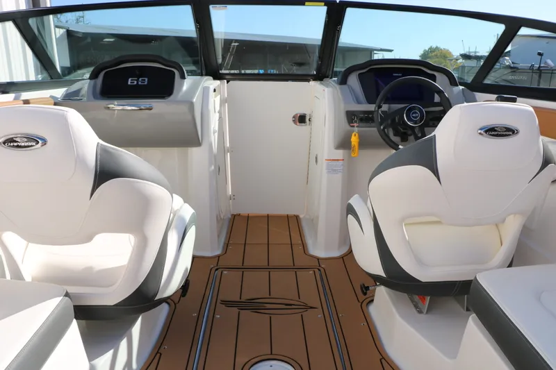 Slide: The Image of Chaparral 23 SSi 2025 - 21