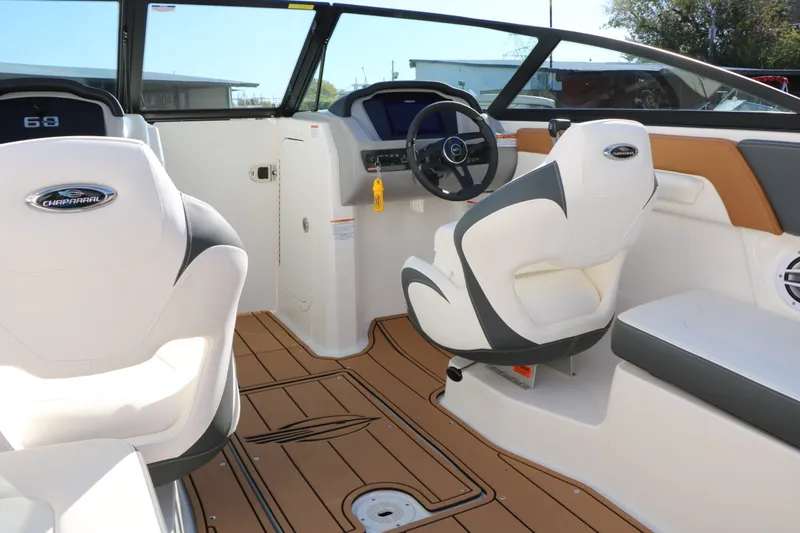 Slide: The Image of Chaparral 23 SSi 2025 - 22