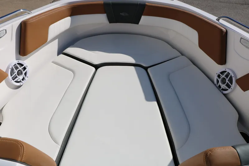 Slide: The Image of Chaparral 23 SSi 2025 - 25