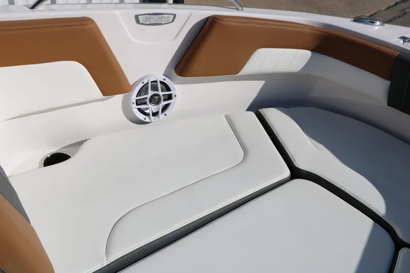 Slide: The Image of Chaparral 23 SSi 2025 - 26