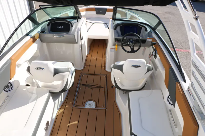 Slide: The Image of Chaparral 23 SSi 2025 - 30