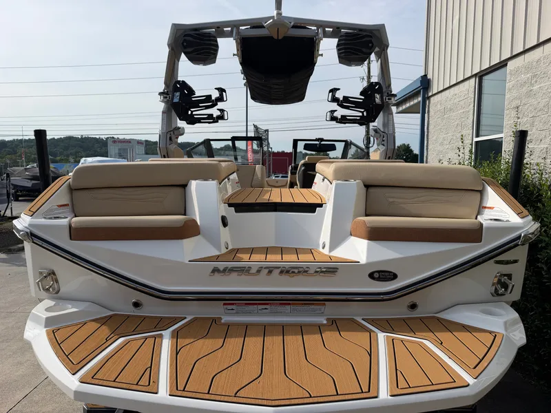 Slide: The Image of Nautique G23 2026 - 6