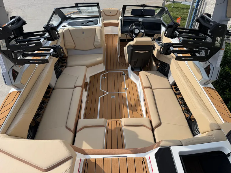 Slide: The Image of Nautique G23 2026 - 8