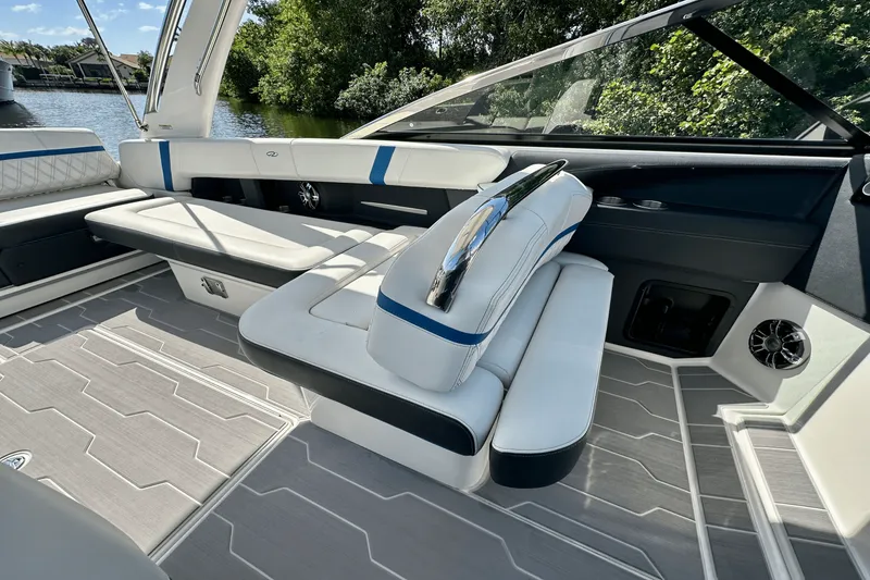 Slide: The Image of Regal 29 OBX 2022 - 17