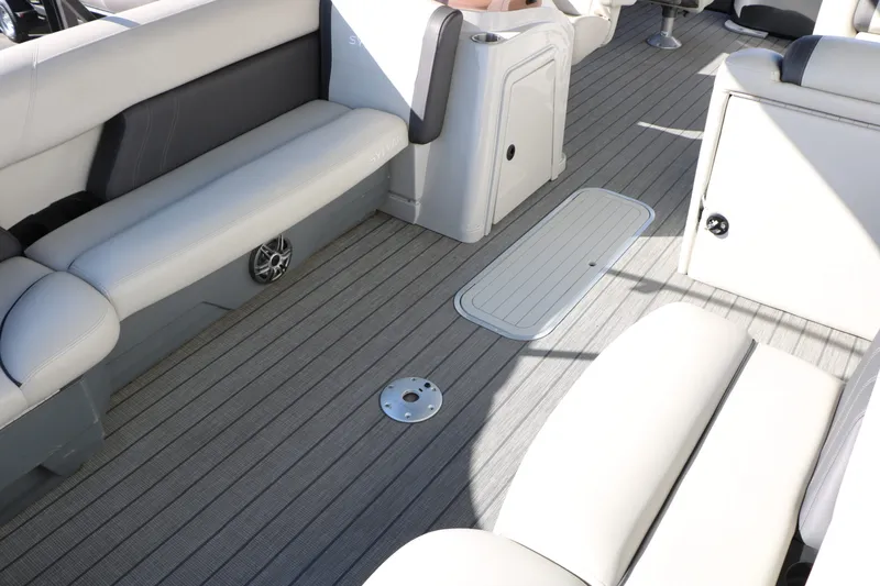 Slide: The Image of Sylvan Mirage X3 Party Fish Tri Toon 2023 - 19