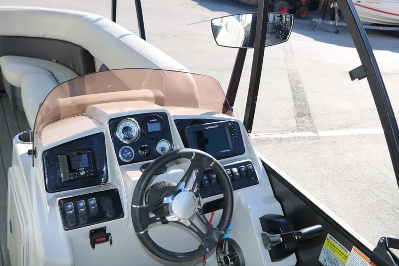 Slide: The Image of Sylvan Mirage X3 Party Fish Tri Toon 2023 - 34