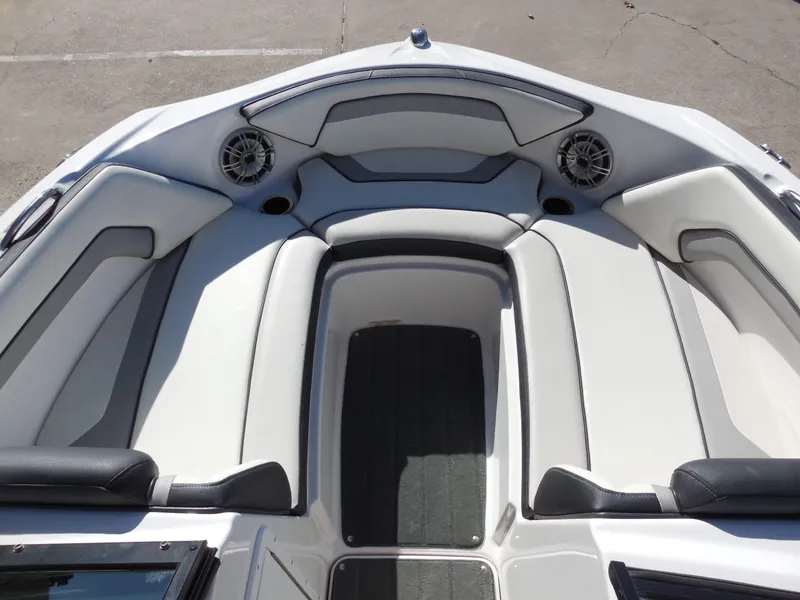 Slide: The Image of Yamaha AR195 2017 - 10