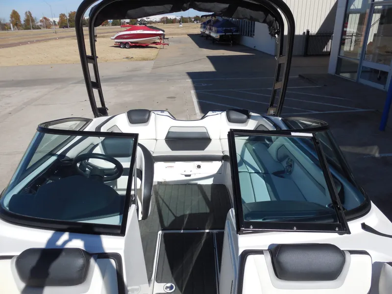 Slide: The Image of Yamaha AR195 2017 - 11