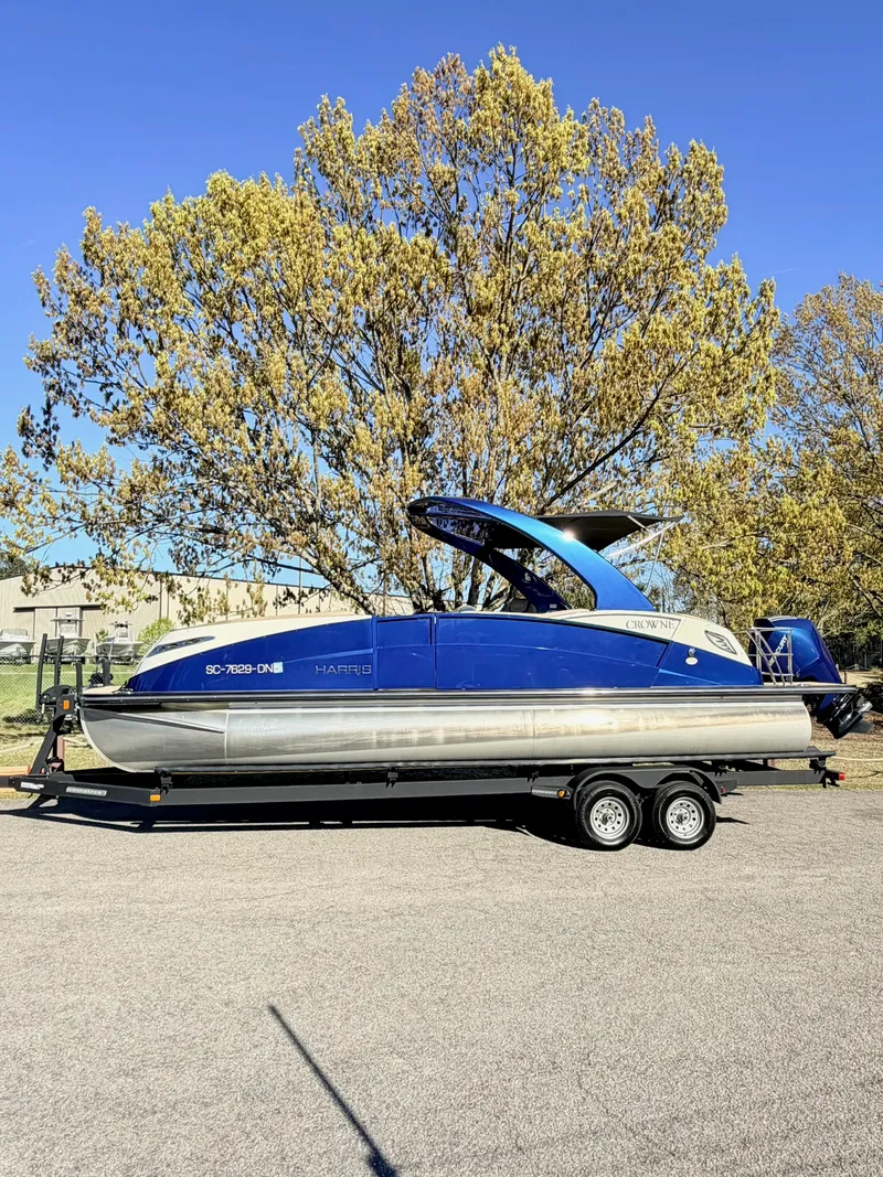 The Image of Harris Crowne S 250 2021 - 0