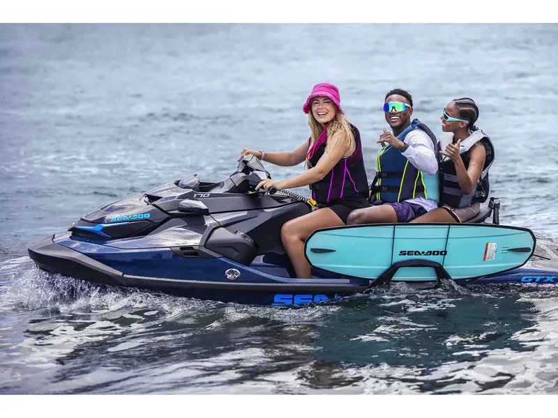 Slide: The Image of Sea-Doo GTX 230 + Tech Package, audio, iDF, iBR 2025 - 6