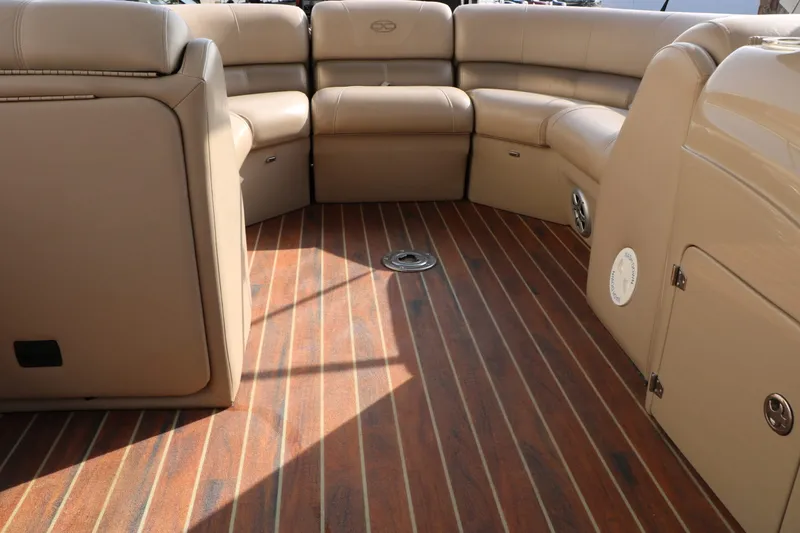 Slide: The Image of Xcursion X23RF 2014 - 32