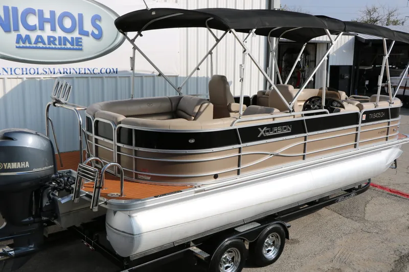 Slide: The Image of Xcursion X23RF 2014 - 9