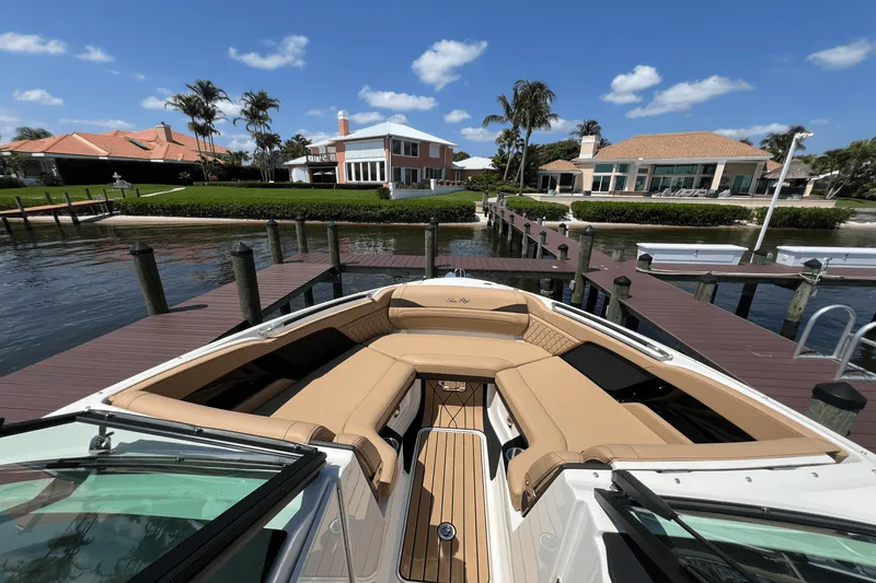 Slide: The Image of Sea Ray 280 SLX OUTBOARD 2024 - 28