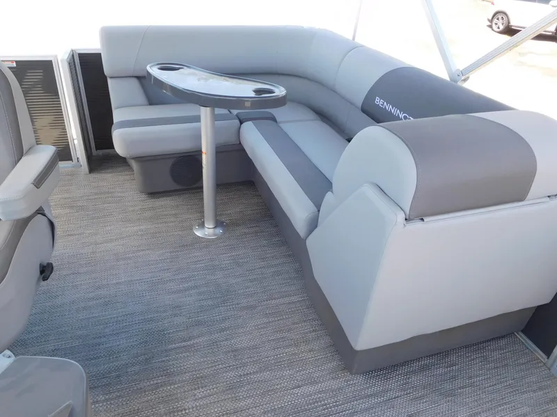 Slide: The Image of Bennington 188 SVL 2024 - 4