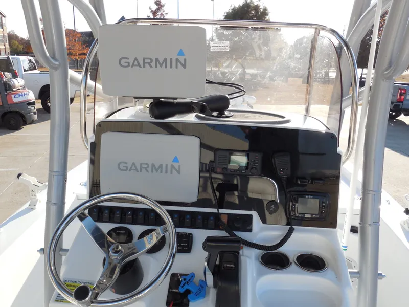 Slide: The Image of Sea Hunt 20 BX 2018 - 2