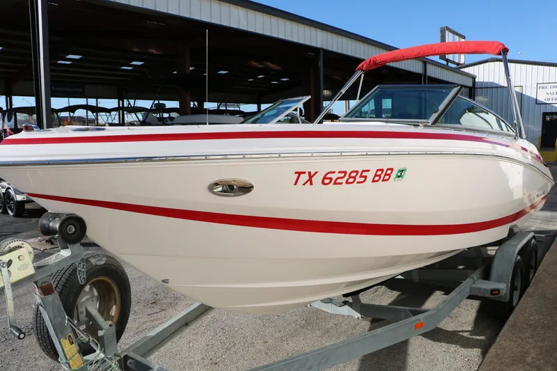 Slide: The Image of Regal 2200 Bowrider 2005 - 9