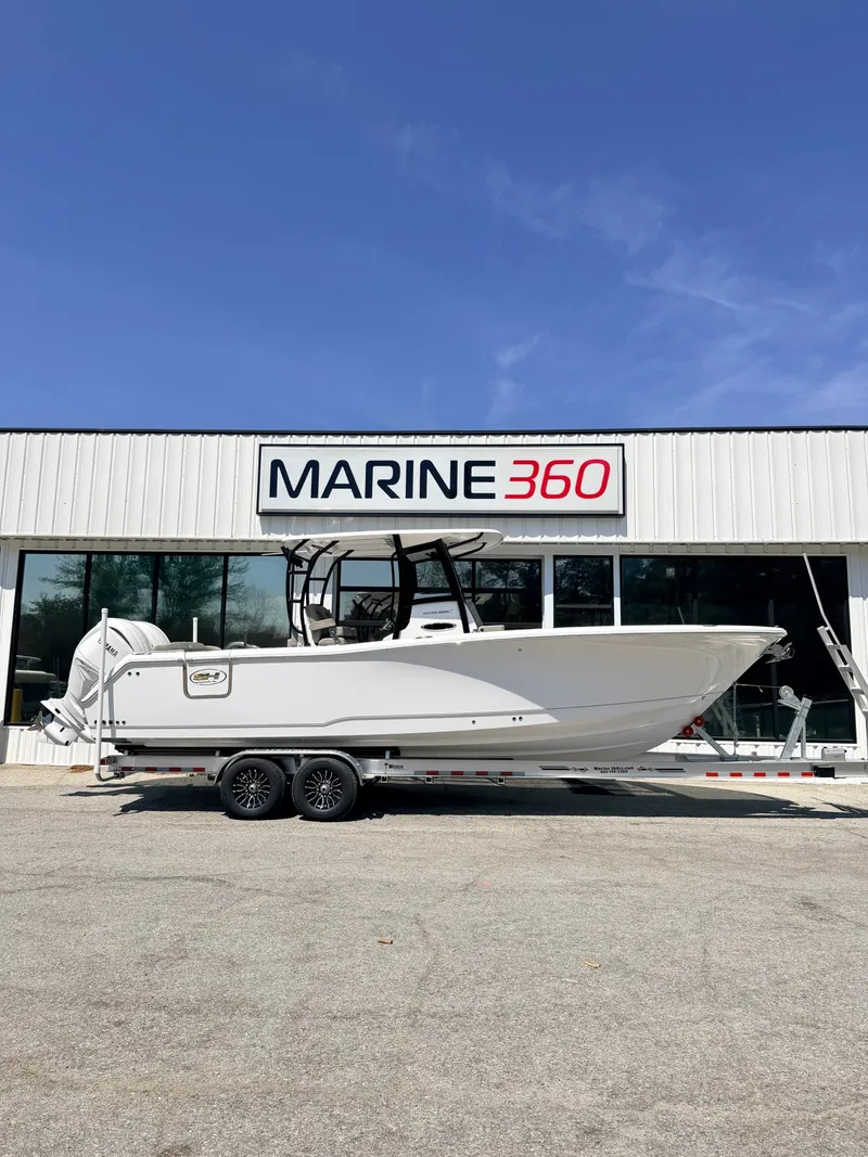 Slide: The Image of Sea Hunt Ultra 285 CB 2026 - 3