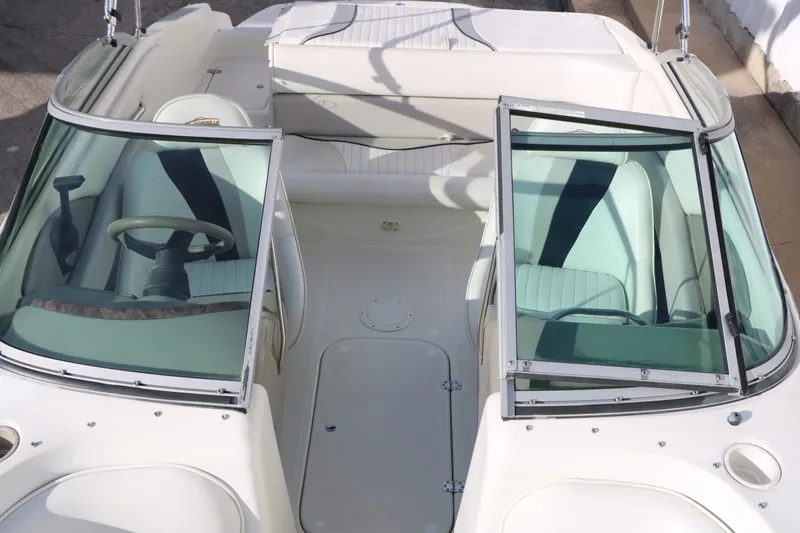 Slide: The Image of Caravelle 187 2004 - 17