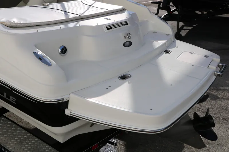 Slide: The Image of Caravelle 187 2004 - 9