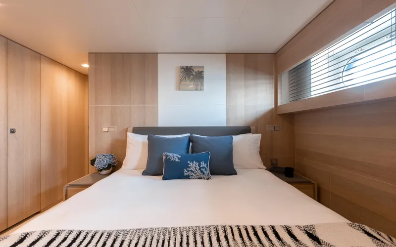 Slide: The Image of Lynx Yachts 110 2013 - 18