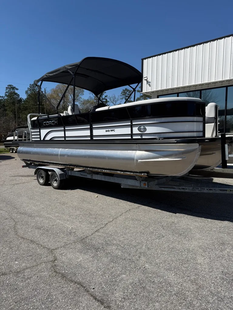 Slide: The Image of Coach Pontoons 243 RFC 2026 - 2