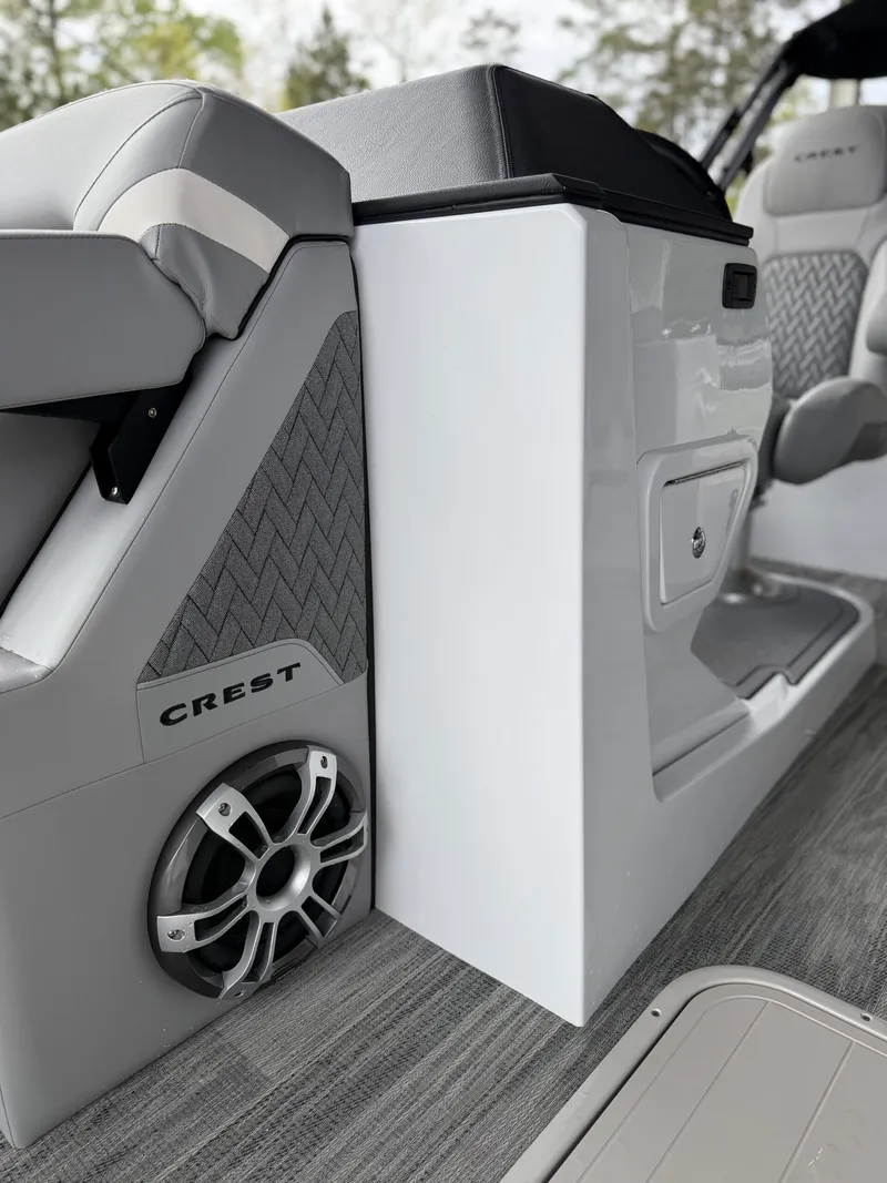 Slide: The Image of Crest Caribbean Platinum 250 SLRC CP3 2026 - 17