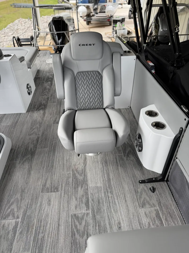 Slide: The Image of Crest Caribbean Platinum 250 SLRC CP3 2026 - 18