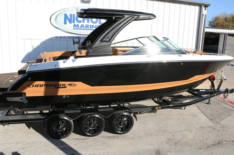 Slide: The Image of Chaparral 30 Surf 2026 - 12