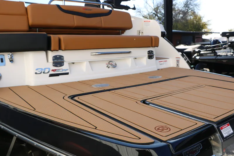 Slide: The Image of Chaparral 30 Surf 2026 - 15