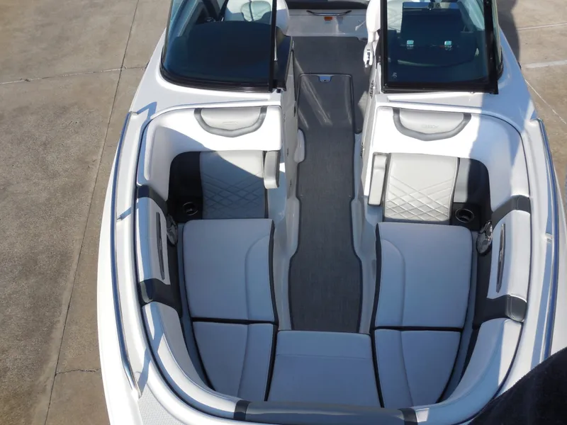 Slide: The Image of Chaparral 257 SSX 2019 - 12