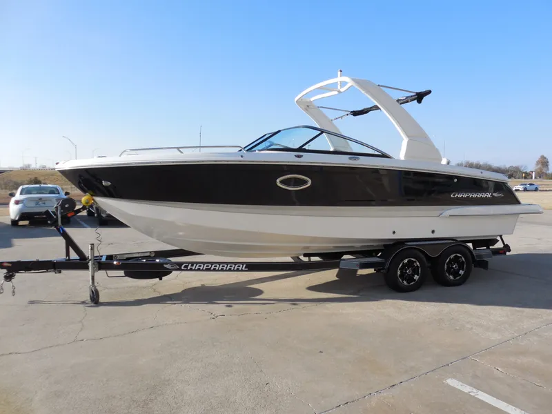 Slide: The Image of Chaparral 257 SSX 2019 - 5