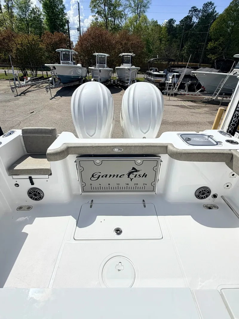 Slide: The Image of Sea Hunt Gamefish 30 FS 2026 - 15