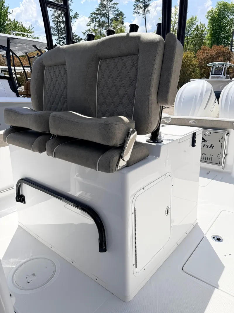 Slide: The Image of Sea Hunt Gamefish 30 FS 2026 - 20