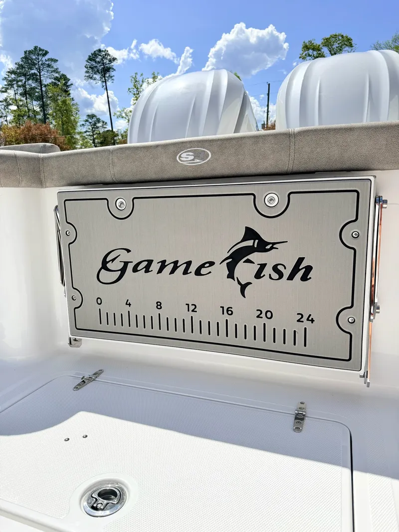 Slide: The Image of Sea Hunt Gamefish 30 FS 2026 - 7