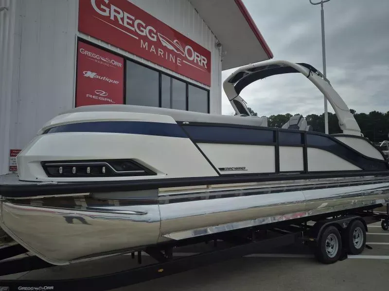 Slide: The Image of Harris GRAND MARINER 250 2026 - 1