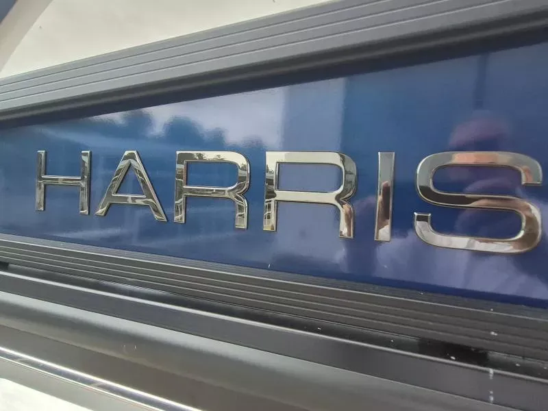 Slide: The Image of Harris GRAND MARINER 250 2026 - 26