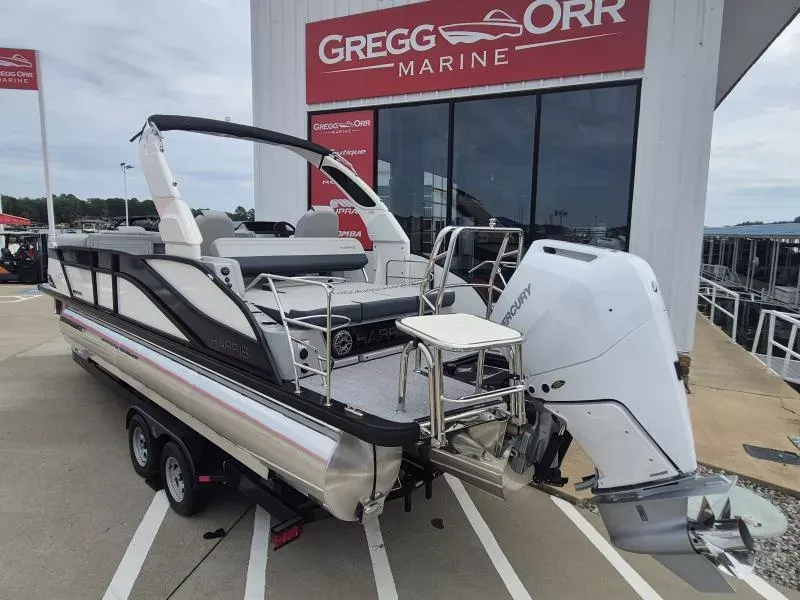 Slide: The Image of Harris GRAND MARINER 250 2026 - 4
