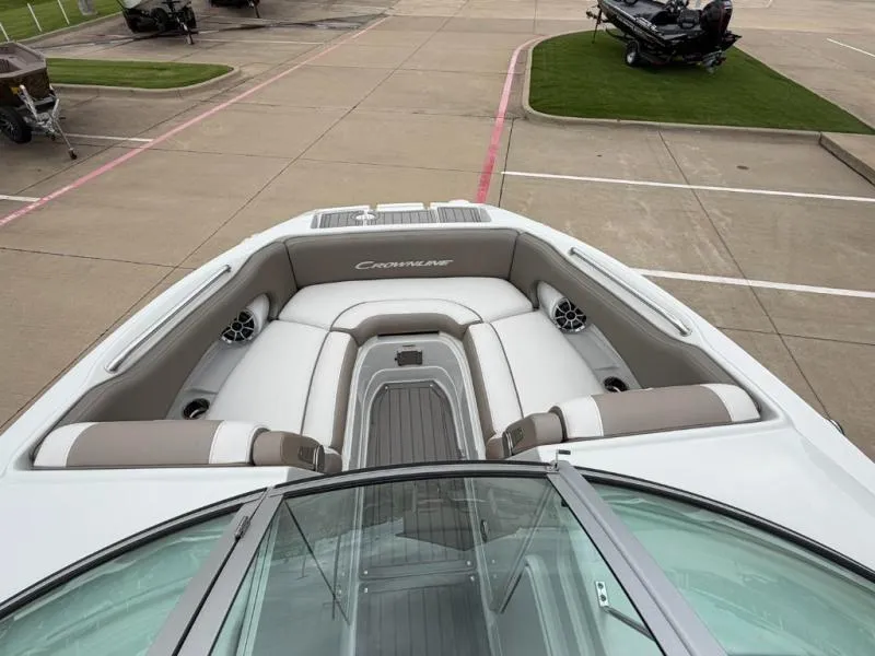 Slide: The Image of Crownline Boats E235 SURF 2022 - 23