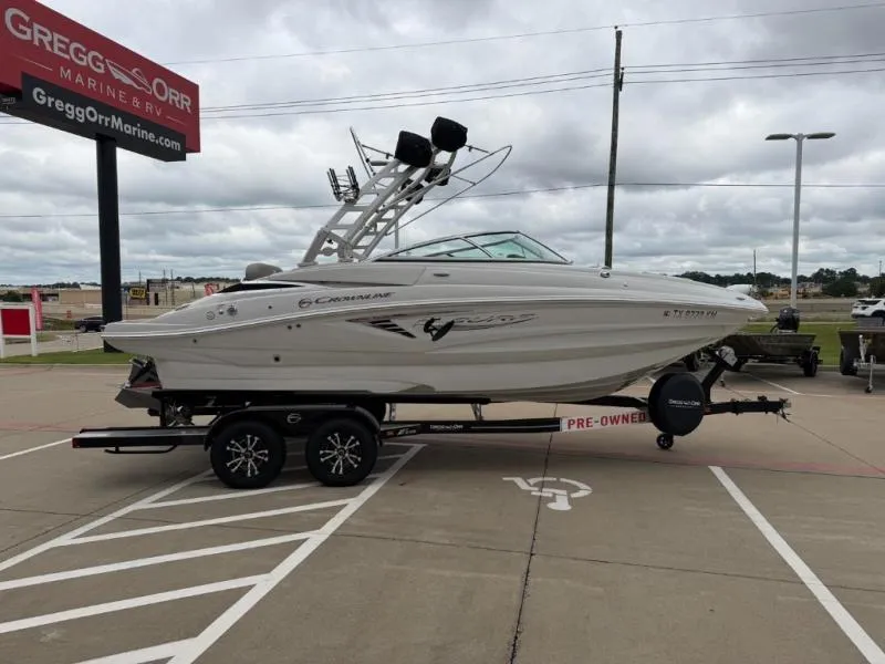 Slide: The Image of Crownline Boats E235 SURF 2022 - 6