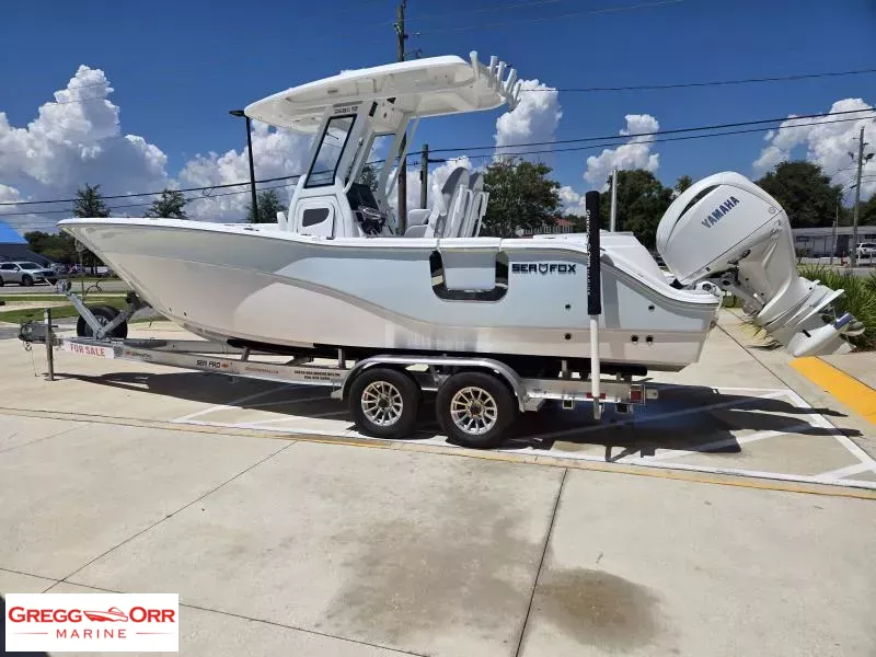 The Image of Sea Fox 268 COMMANDER 2026 - 0