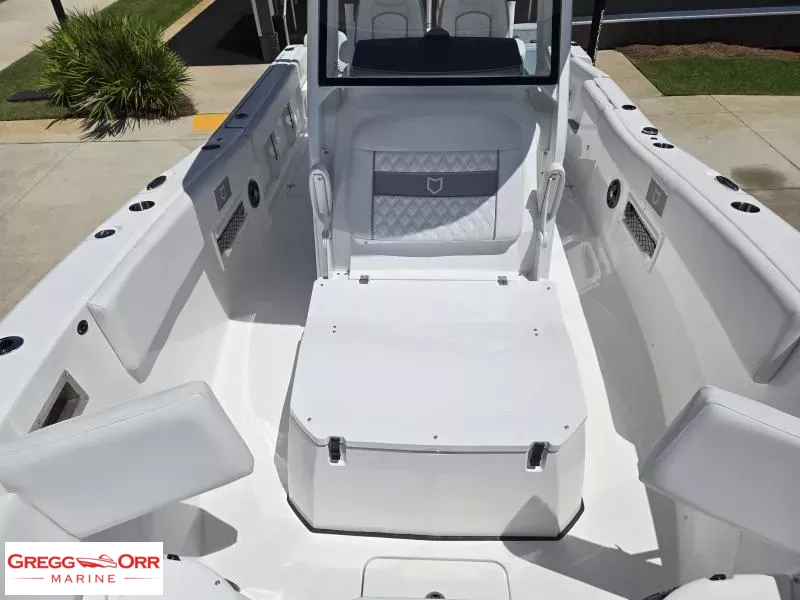 Slide: The Image of Sea Fox 268 COMMANDER 2026 - 6