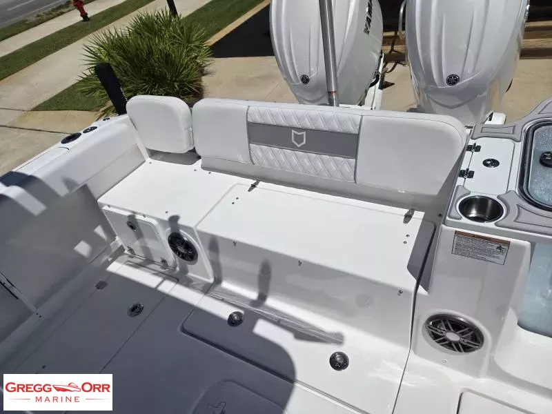 Slide: The Image of Sea Fox 268 COMMANDER 2026 - 23