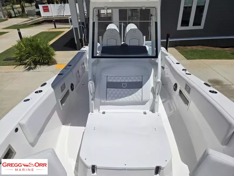 Slide: The Image of Sea Fox 268 COMMANDER 2026 - 9