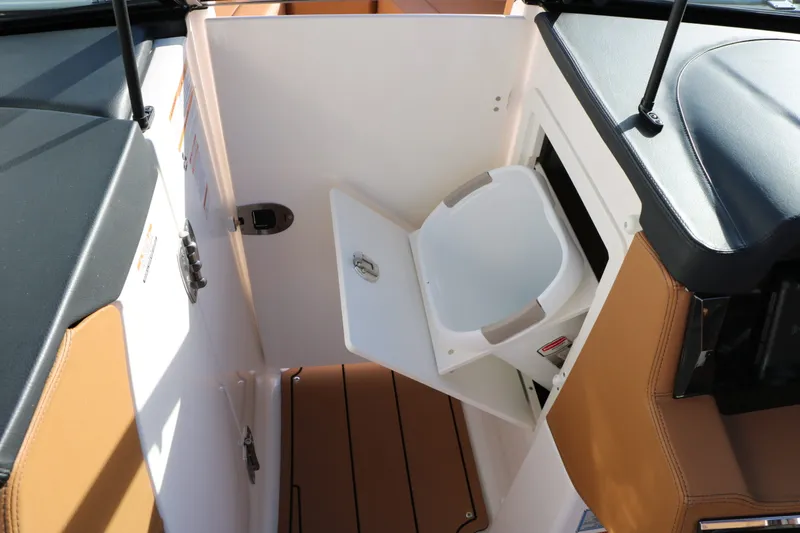 Slide: The Image of Chaparral 2870 SSX 2025 - 43