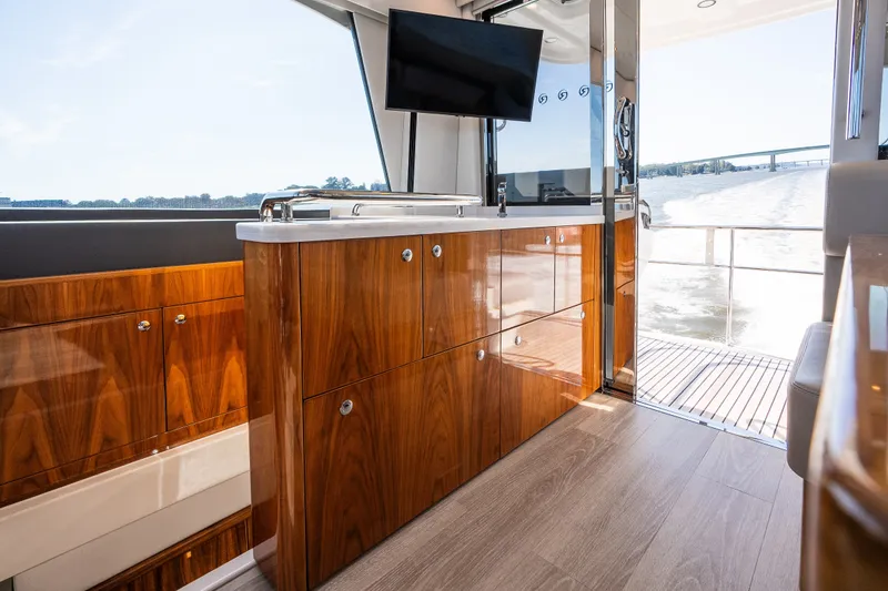 Slide: The Image of Riviera 57 Enclosed Flybridge 2023 - 28