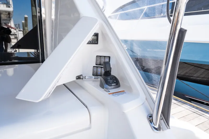 Slide: The Image of Riviera 57 Enclosed Flybridge 2023 - 93