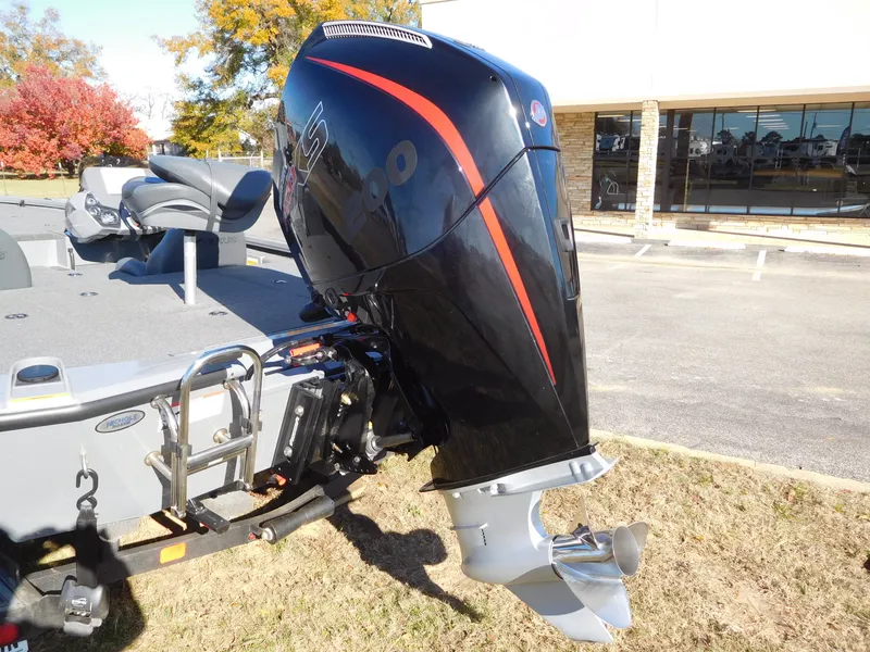 Slide: The Image of Vexus AVX 2080 2025 - 3