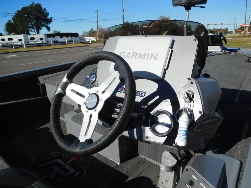 Slide: The Image of Vexus AVX 2080 2025 - 9